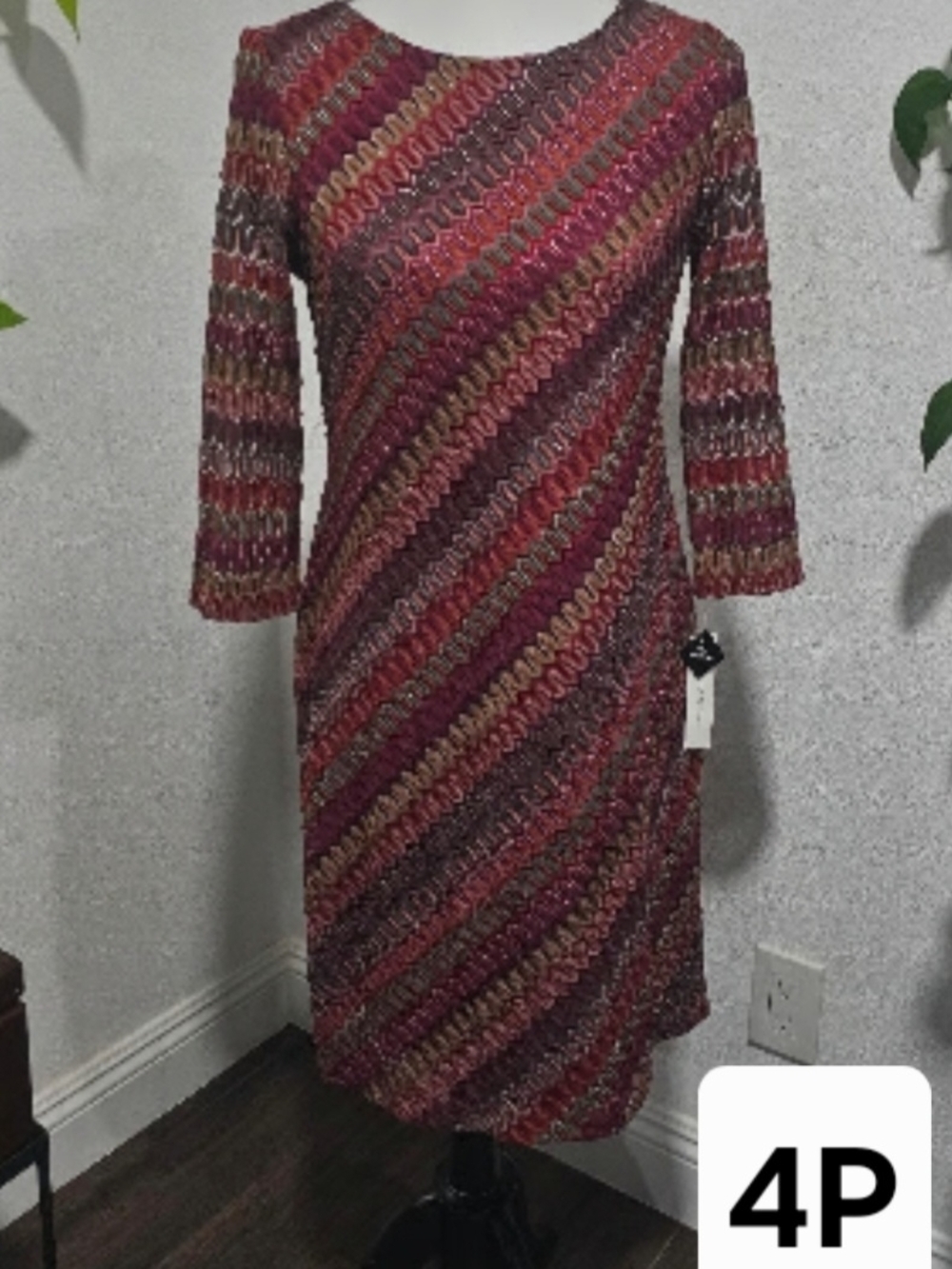 Women's Multi-Color Knit Shift Dress